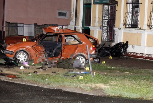 U sudaru Golfa i motocikla poginula jedna, a ozlijeđene 3 osobe