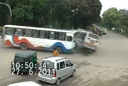 Više od polovice kontroliranih autobusa tehnički neispravno