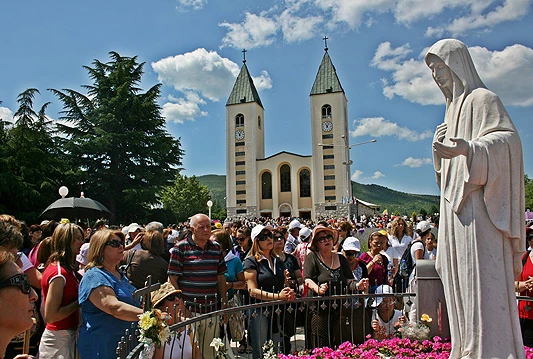 Tisuće mladih na molitvenom skupu u Međugorju