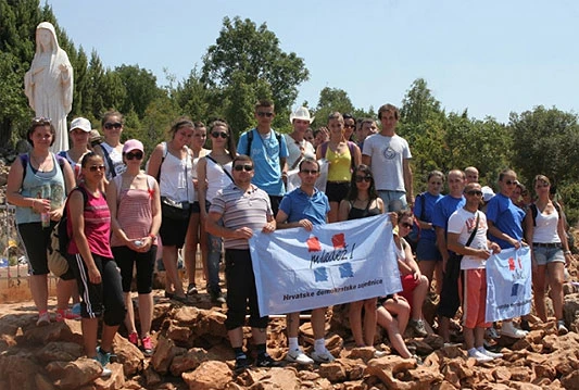 Mladež iz Središnje Bosne na festivalu mladih u Međugorju