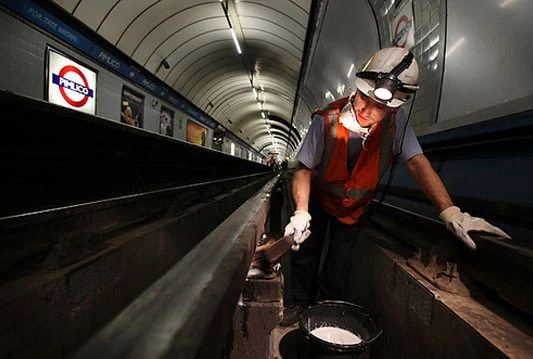 Čistači londonskoga metroa u štrajku