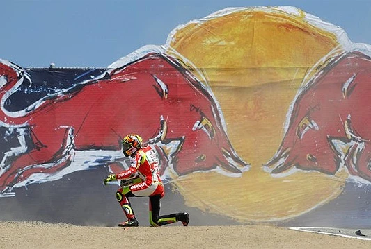 Rossi prelazi iz Ducatija u Yamahu