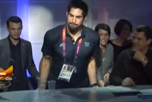 Pijani Karabatić i ekipa demolirali TV studio!