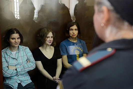 Pussy riot rade za Putina?
