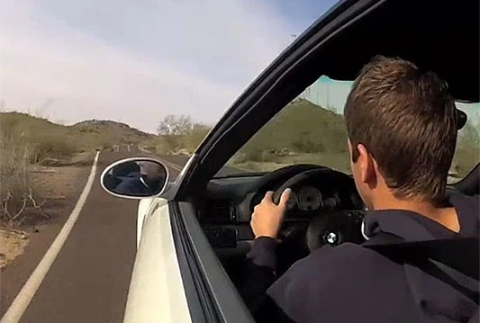 Evo zašto tinejdžeri ne bi trebali voziti BMW M3
