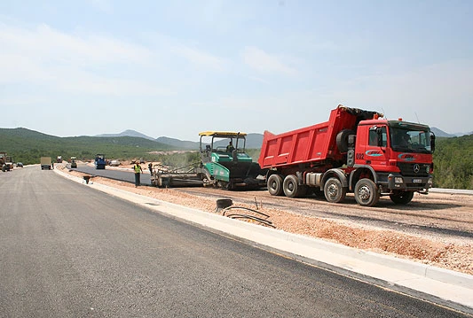 Nikšić: U narednoj godini pet tisuća građevinaca na izgradnji dionica autoceste