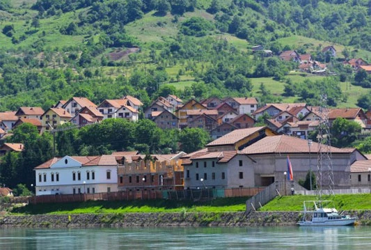 Provala u Andrićgradu, otuđen novac i mobitel