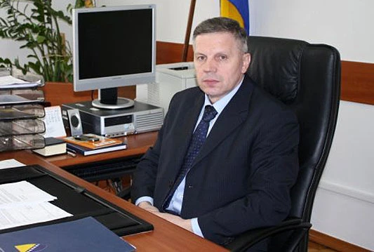 Ministar obrane BiH obišao požarišta kod Konjica; 500 vojnika gasilo požare
