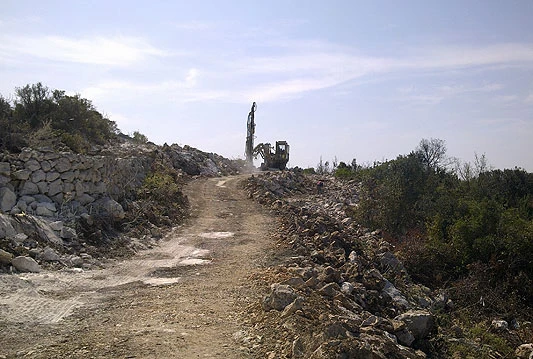 Nastavljaju se radovi na izgradnji ceste Stolac-Neum