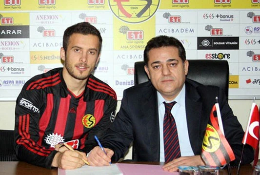 Preminuo nogometaš Edis Bahtijarević