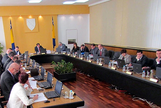 Registrirano 2137 požara; Hitno donijeti Zakon o zaštiti šumama