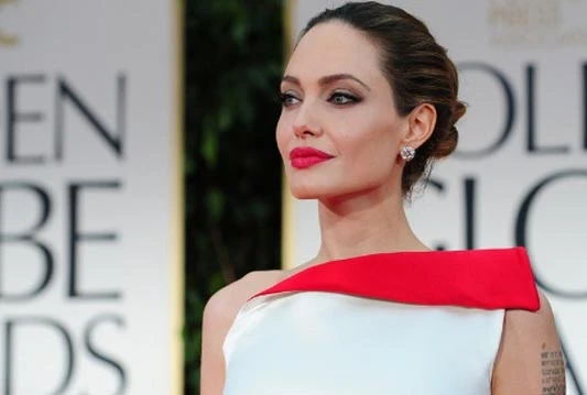 Angelina Jolie sudskim putem se brani od optužbe za plagijat