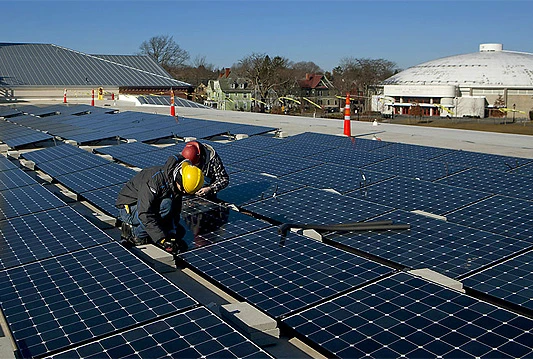 Solarni kolektori na stadionu Tušanj
