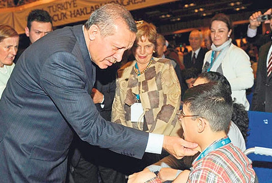 Erdogan: Svaka obitelj u BiH mora imati najmanje petero djece
