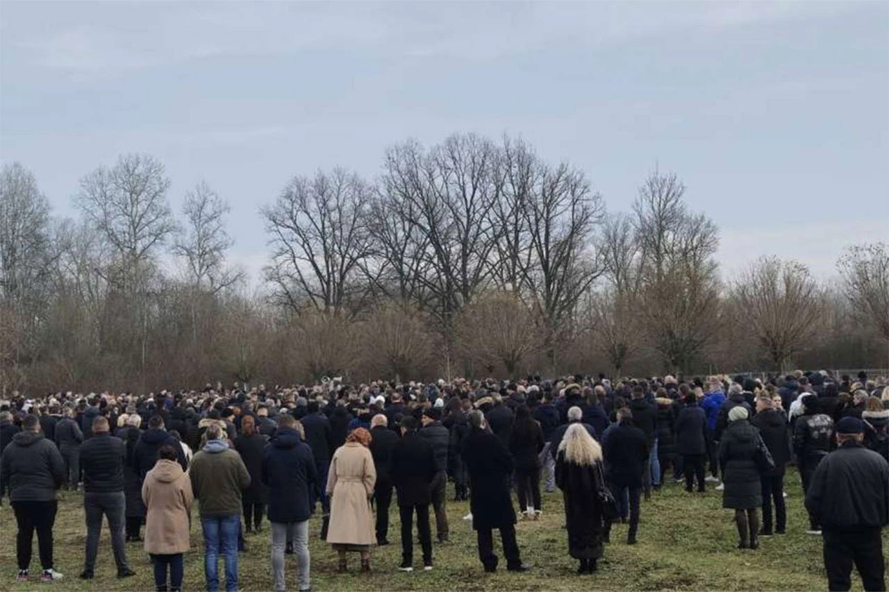 Sahranjeni dva brata i sestra koji su stradali u prometnoj nesreći