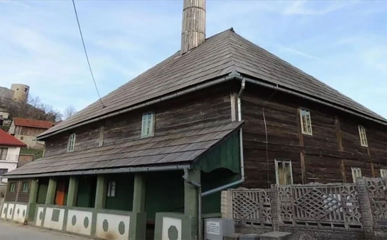 VIDEO Bh gradić čuva najveću drvenu džamiju sagrađenu bez ijednog čavla: Znate li gdje se nalazi?
