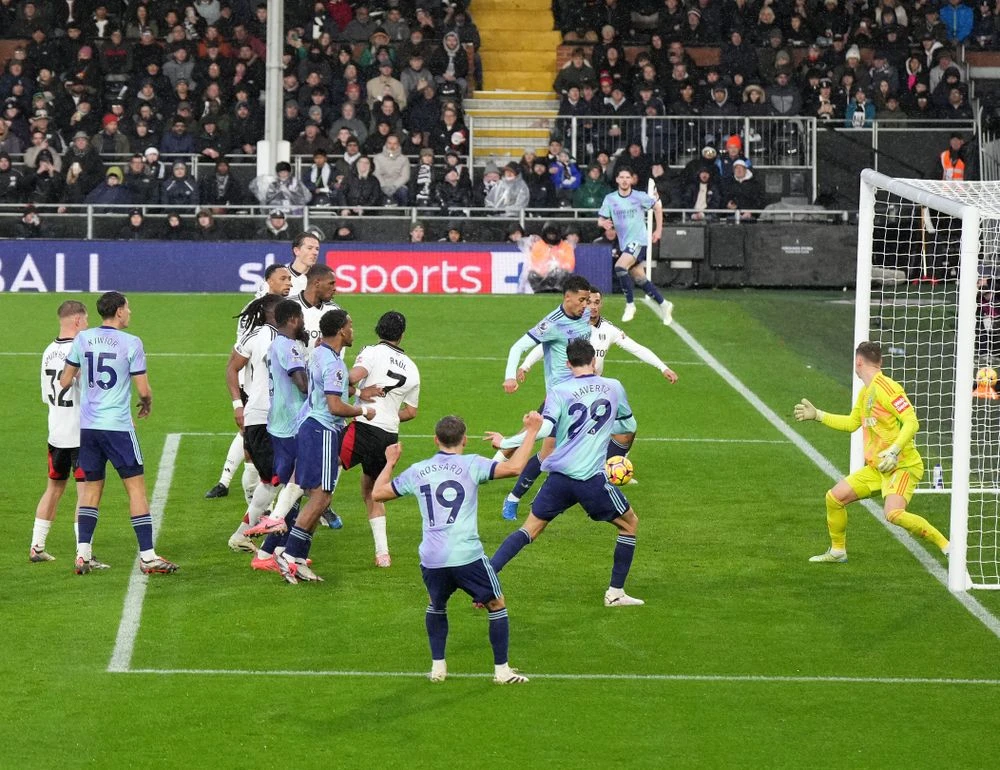Arsenalu bod protiv Fulhama, povratak Bournemoutha i Leicestera 