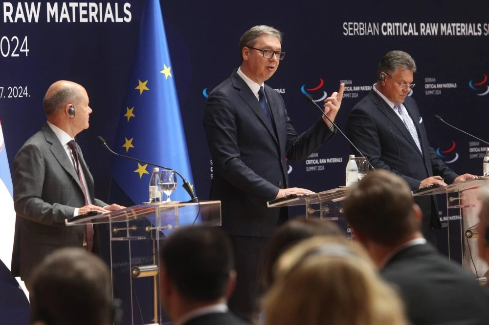Scholz vodi Vučića na 'litijsku turu': 'Ništa nije naučio iz lekcije s Rusijom'