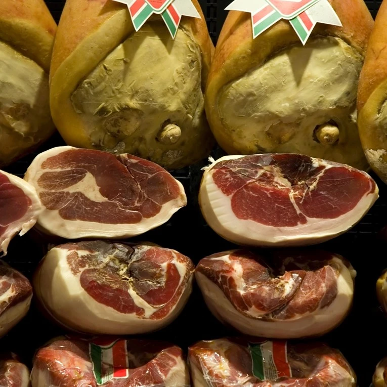 Zaštićeni simbol Italije u opasnosti: Parma šunka sve teže dostupna