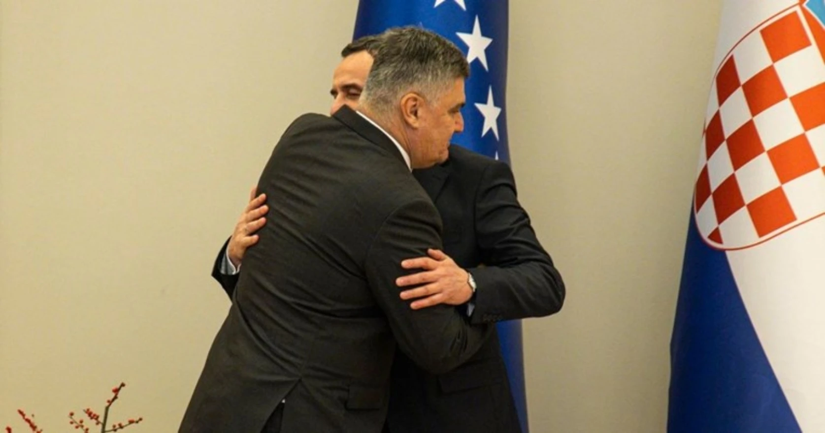 Milanović pozvao sve članice EU da priznaju Kosovo