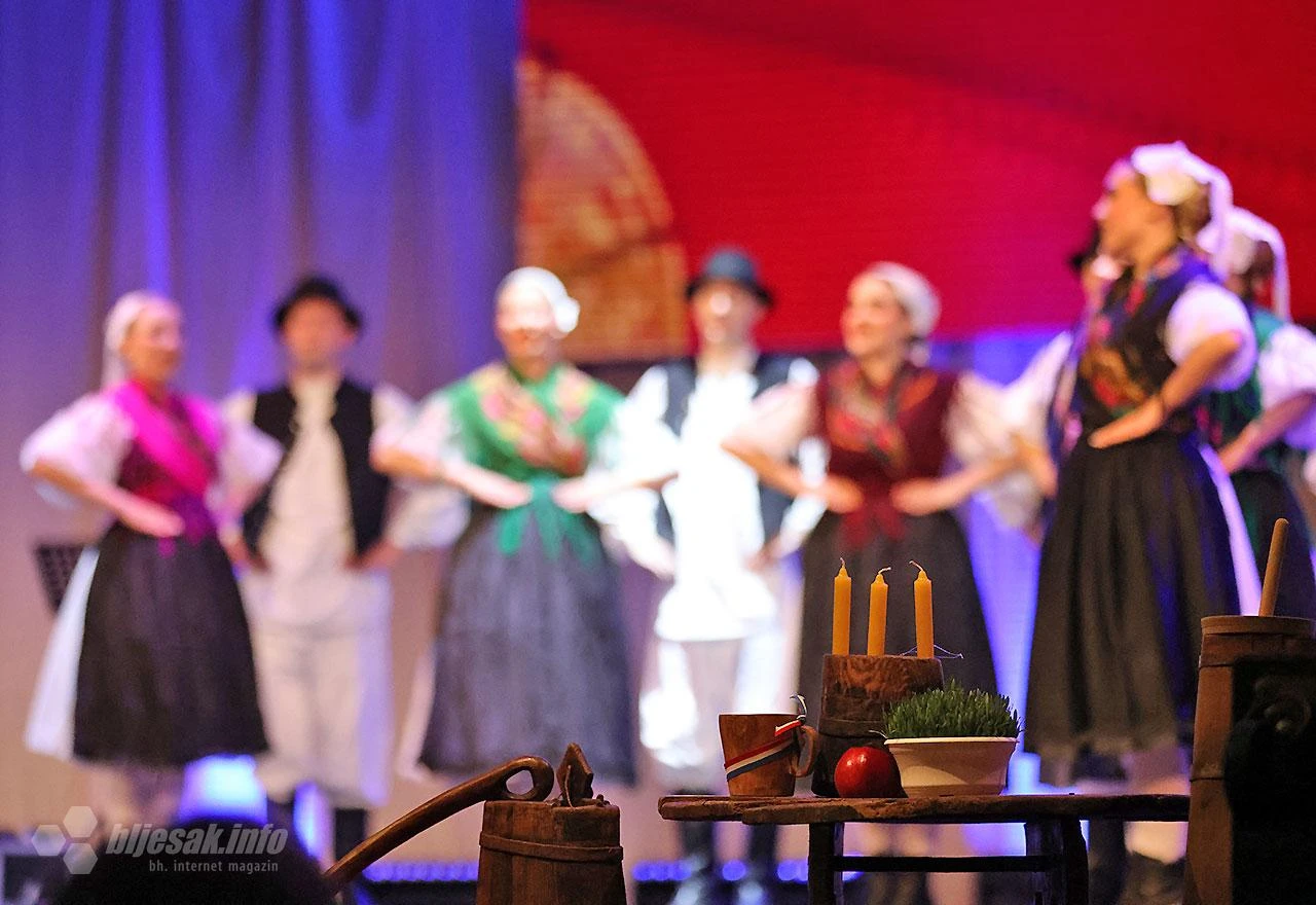Gradu s ljubavlju: HKUD Sv. Ante – Cim završio godinu uz spektakularni božićni koncert