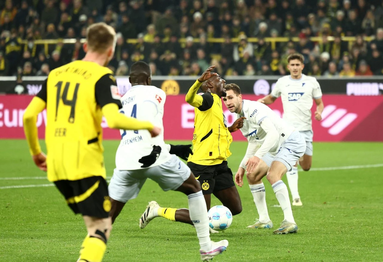 Leipzig bolji od Eintrachta, Borussiji Dortmund samo bod