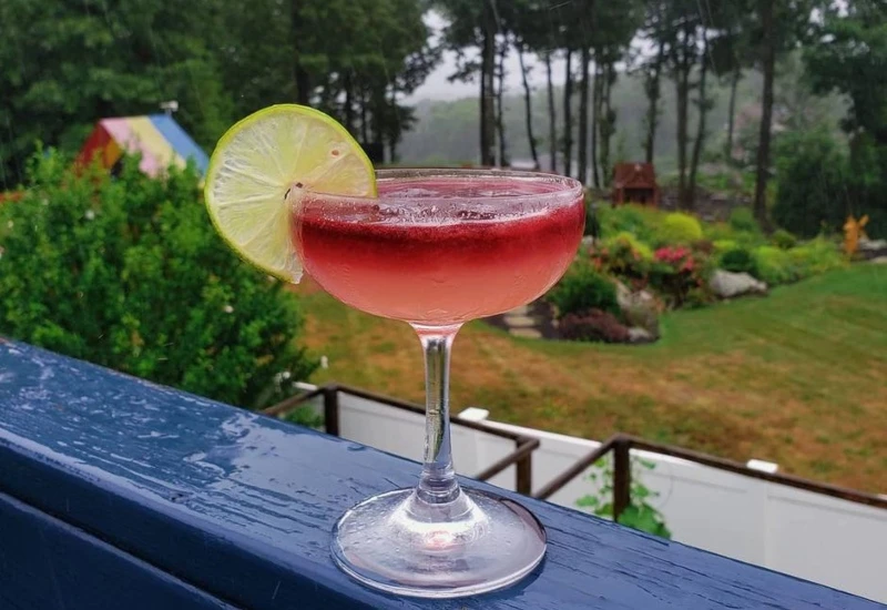 Sedam turista hospitalizirano zbog sumnje na trovanje alkoholom