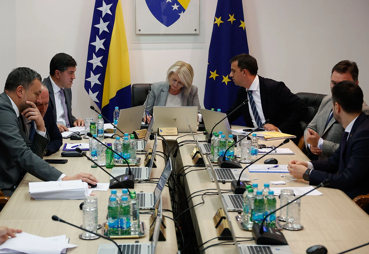 Prvi put u povijesti: Usvojen Kolektivni ugovor za zaposlene u institucijama BiH