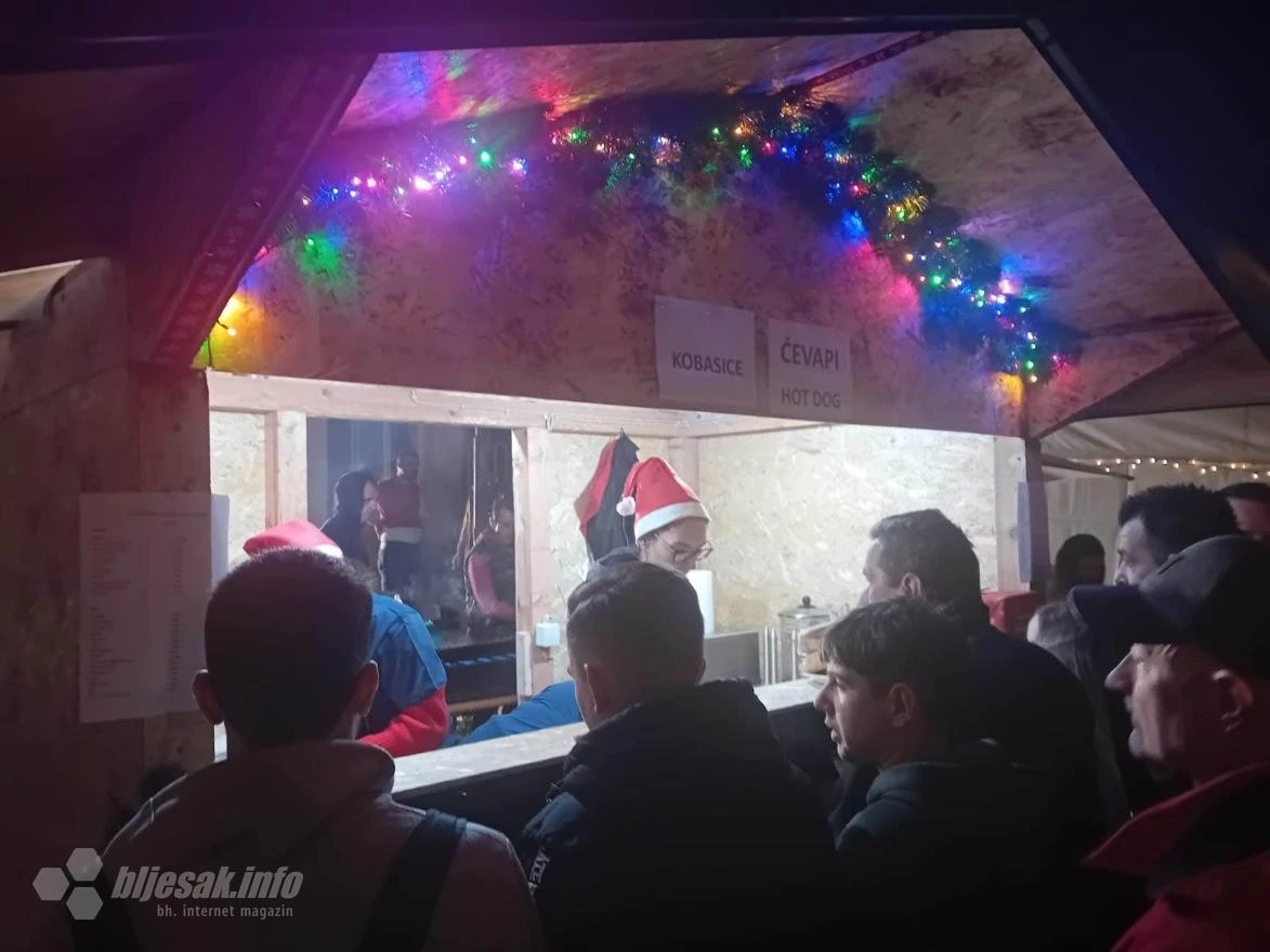 FOTO: Dolaskom svetog Nikole i nastupom Joze Mikulića započeo "Advent na Kočerinu"