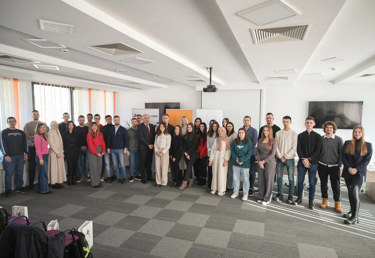 JP Autoceste FBiH dodijelile stipendije 13. generaciji najboljih studenata
