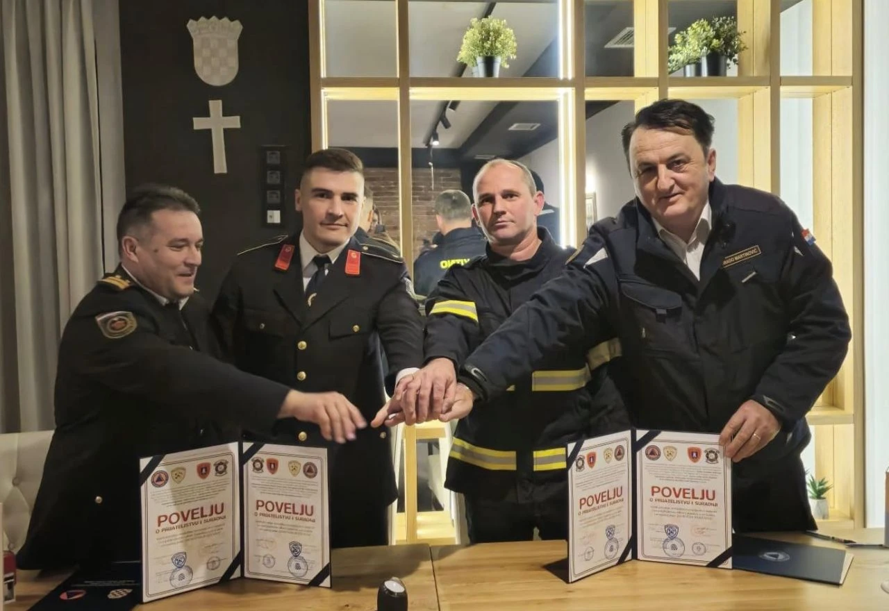 Vatrogasci ŽZH i Hrvatske potpisali Povelju o prijateljstvu