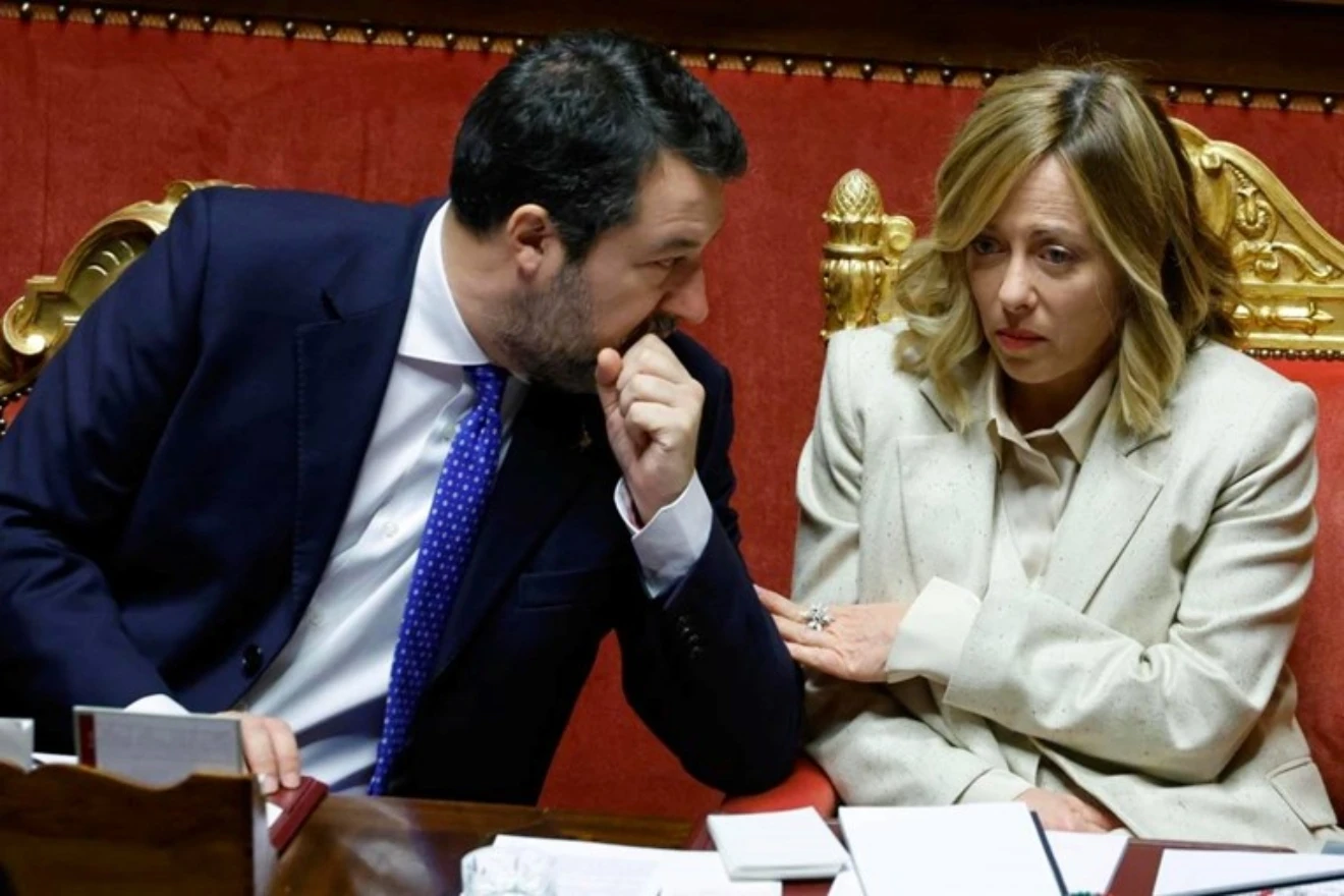 Ministru prijeti kazna jer je blokirao brod s migrantima