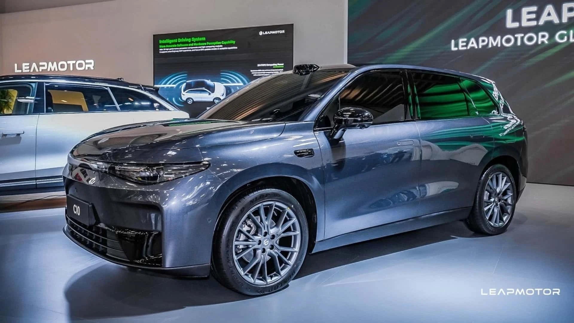 VIDEO | Leapmotor C10 REEV: Novi električni SUV s dosegom od gotovo 1000 kilometara