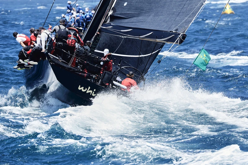 VIDEO I Dvojica jedriličara poginula na prestižnoj utrci Sydney - Hobart