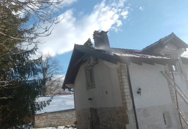 Tomislavgrad: Izgorio krov kuće