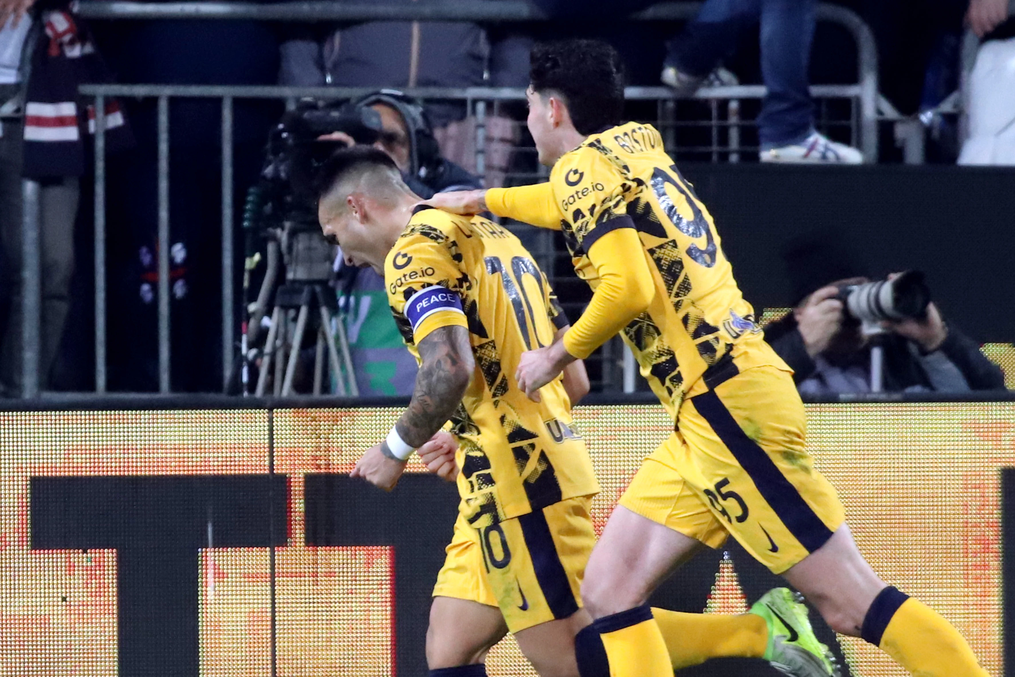 VIDEO I Inter pobjedom u Cagliariju zasjeo na vrh, Badelj strijelac za Genou