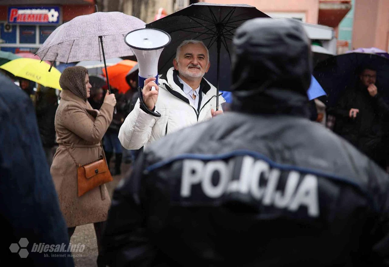 Čapljinska neovisna stranka kritizira Vladu i čestita na "godini gušenja prava"