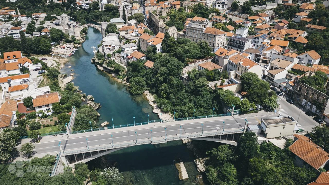 MUP HNŽ: Muškarac skočio na pećine na obali Neretve