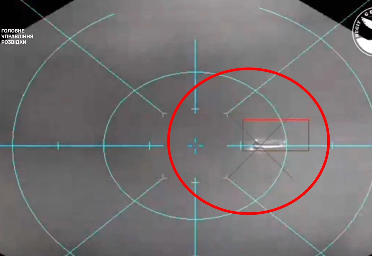 Prvi put u povijesti ratovanja: Raketom sa morskog drona oborili helikopter!
