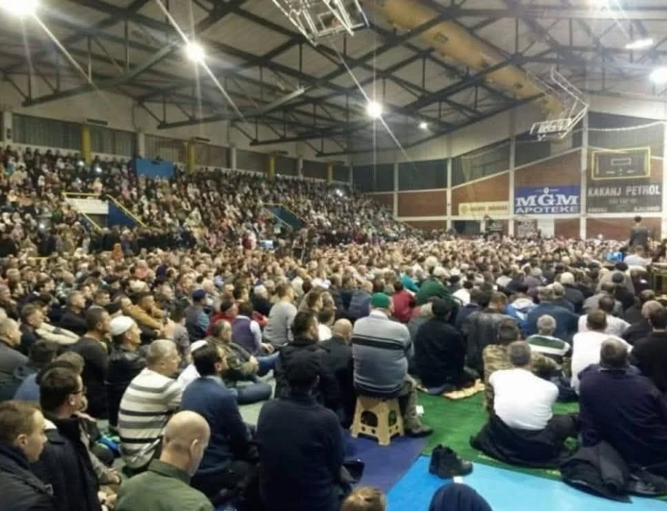 Kakanj umjesto Nove godine slavio "Večer Kur'ana" uz nastupe hafiza i duhovnu glazbu