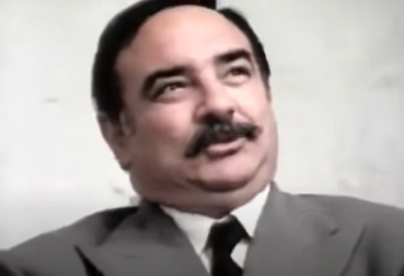 Teorija mrkve i štapa