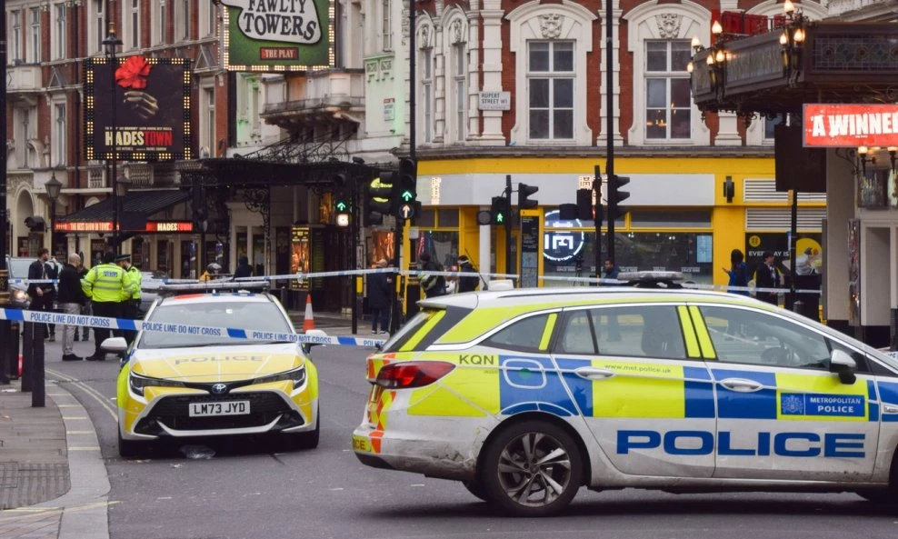 VIDEO | Prijetnja bombom u Londonu: Evakuirana poznata ulica Regent