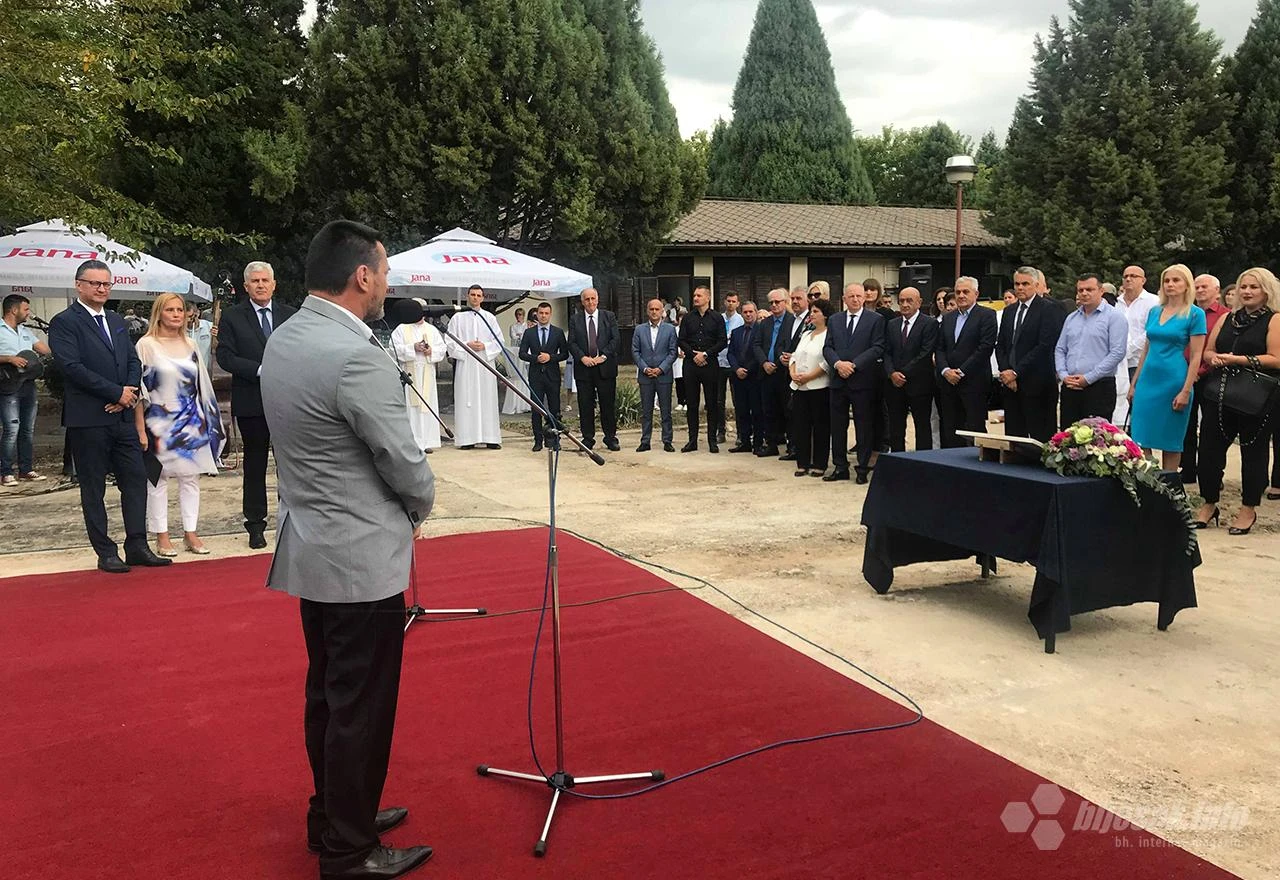 Položen kamen temeljac za novu zgradu Farmaceutskog fakulteta u Mostaru