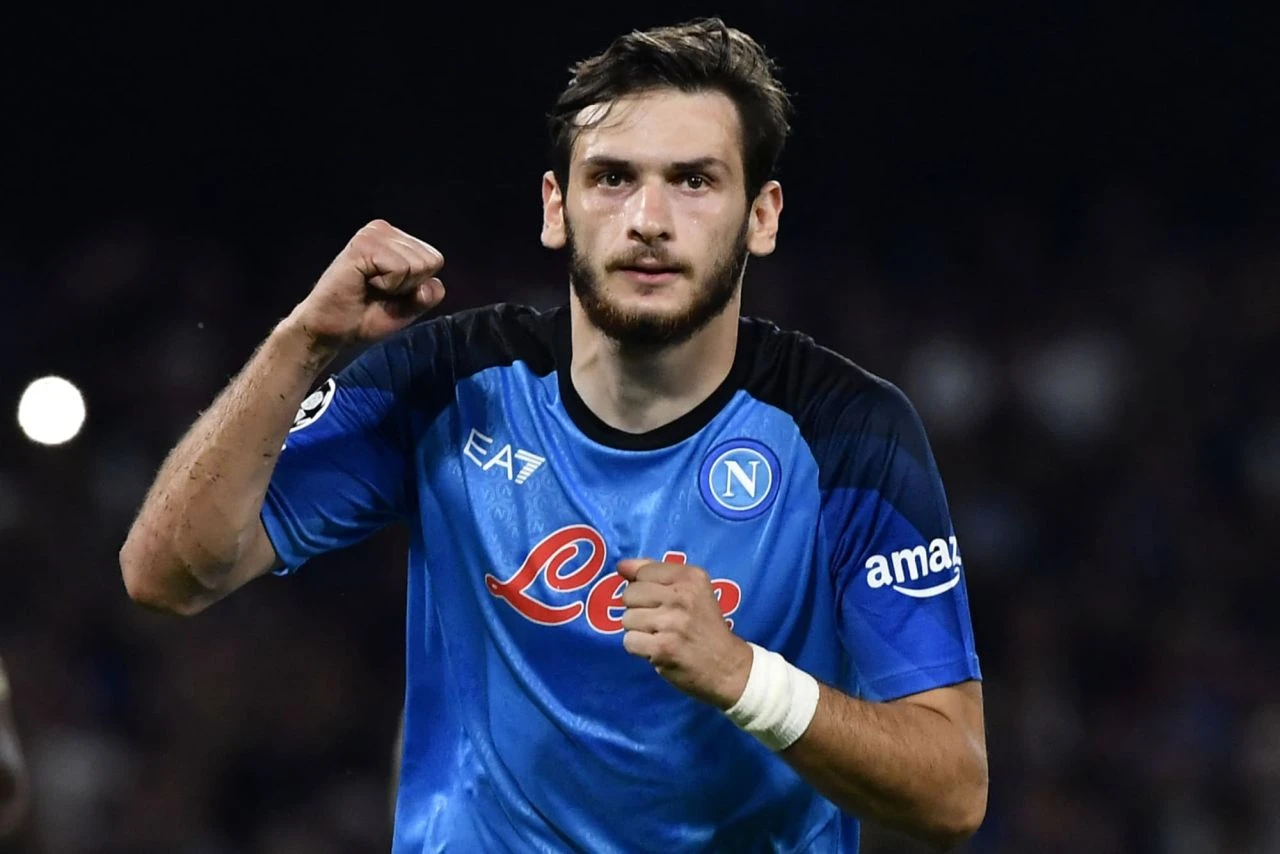 Kvaratskhelia na izlaznim vratima, ide u PSG 