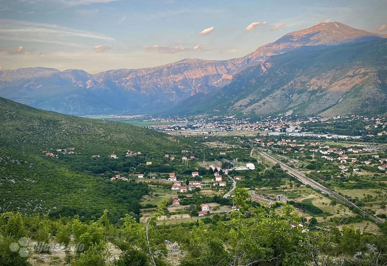 Pokušali provaliti u kapelicu u pravoslavnom groblju u Raštanima