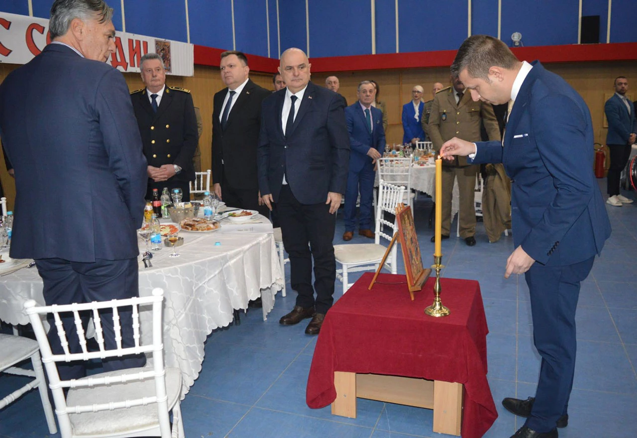 Obilјežen pravoslavni Božić u Vojarni OS BiH Kozara u Banjoj Luci