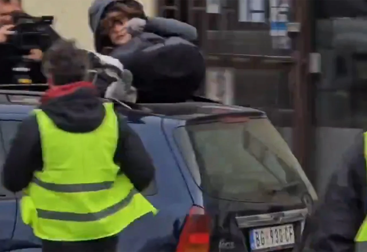 Vozilom naletio na studentski prosvjed u Beogradu   
