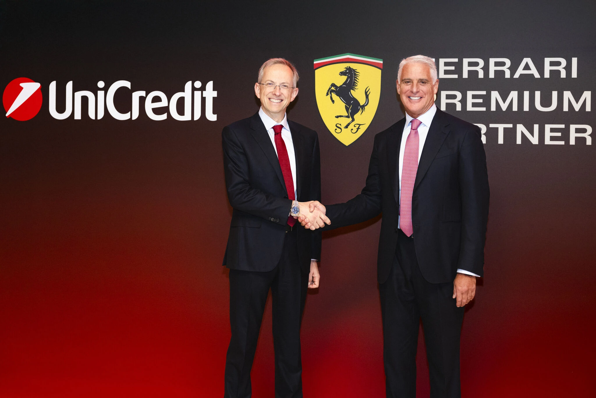UniCredit predstavio novo partnerstvo s Ferrarijem: "Bound by Passion. United in Excellence"