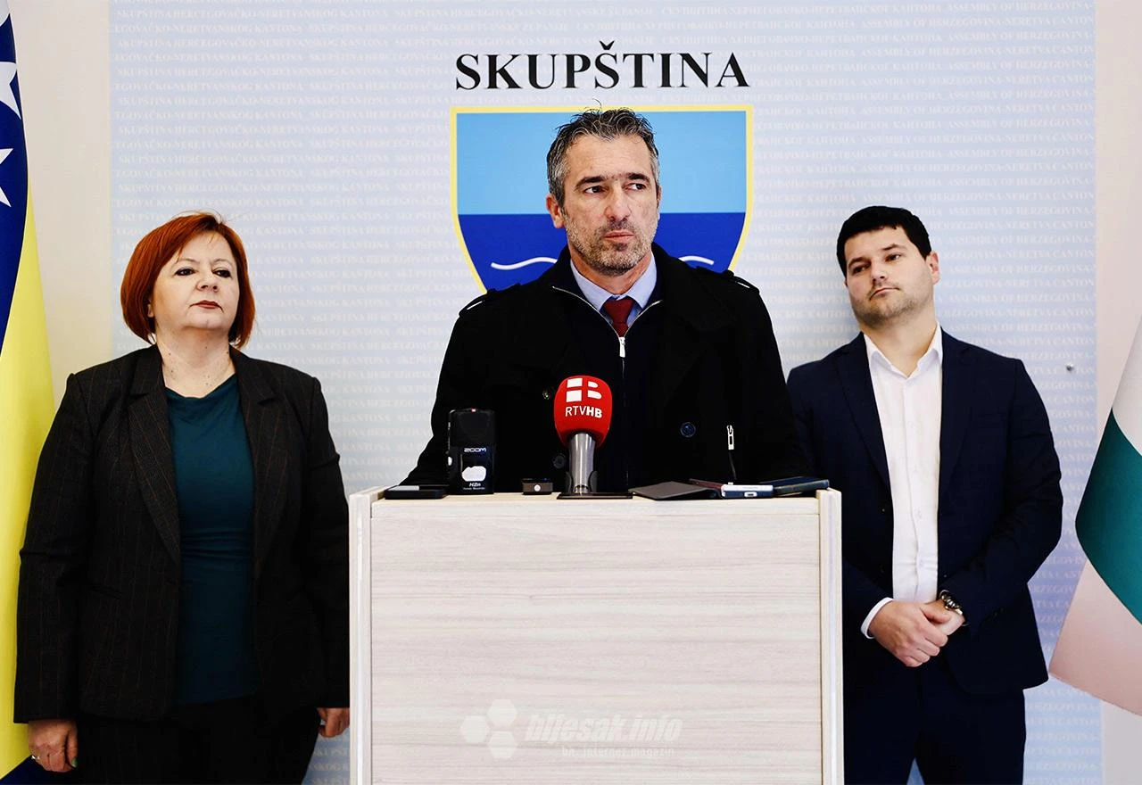 Šutnja o obrazovanju: Premijerka i ministar u HNŽ bi trebali podnijeti ostavku
