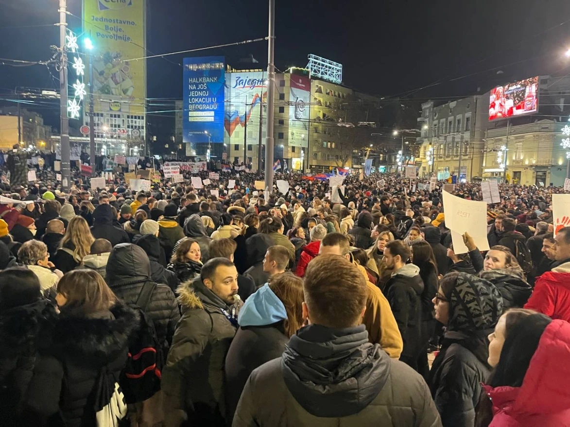 Studentima se pridružili i uposlenici RTS-a: Pozivi na generalni štrajk i odgovornost!